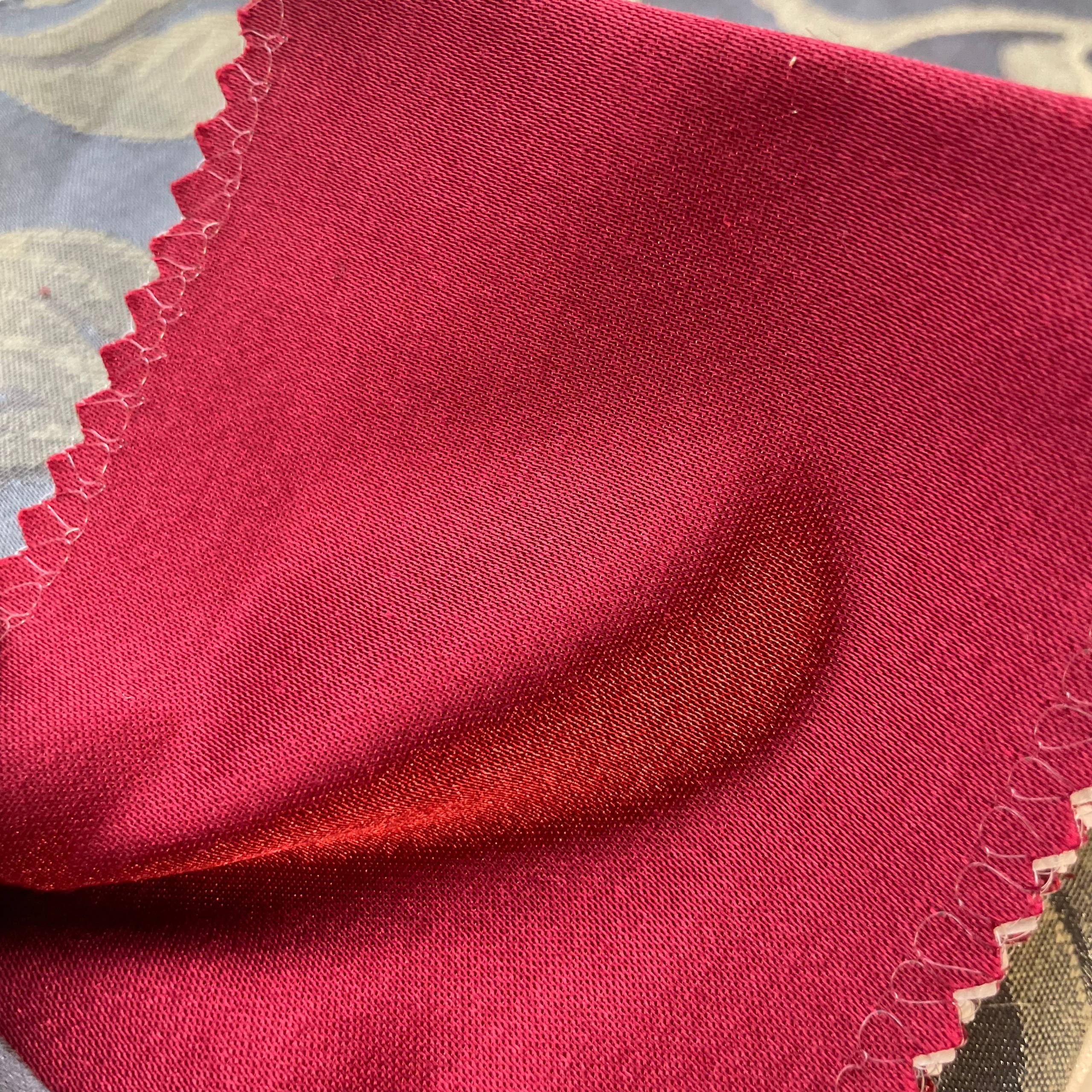 WY-table plain-bordo